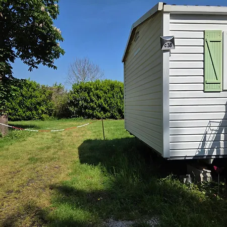 Mobil-home Europapark 20min, Climatise, Tv & Wi-fi * Boofzheim